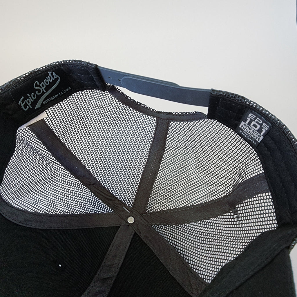 Black and Charcoal Mesh Rastafarian Marijuana Leaf Snapback Hat - The Raveground