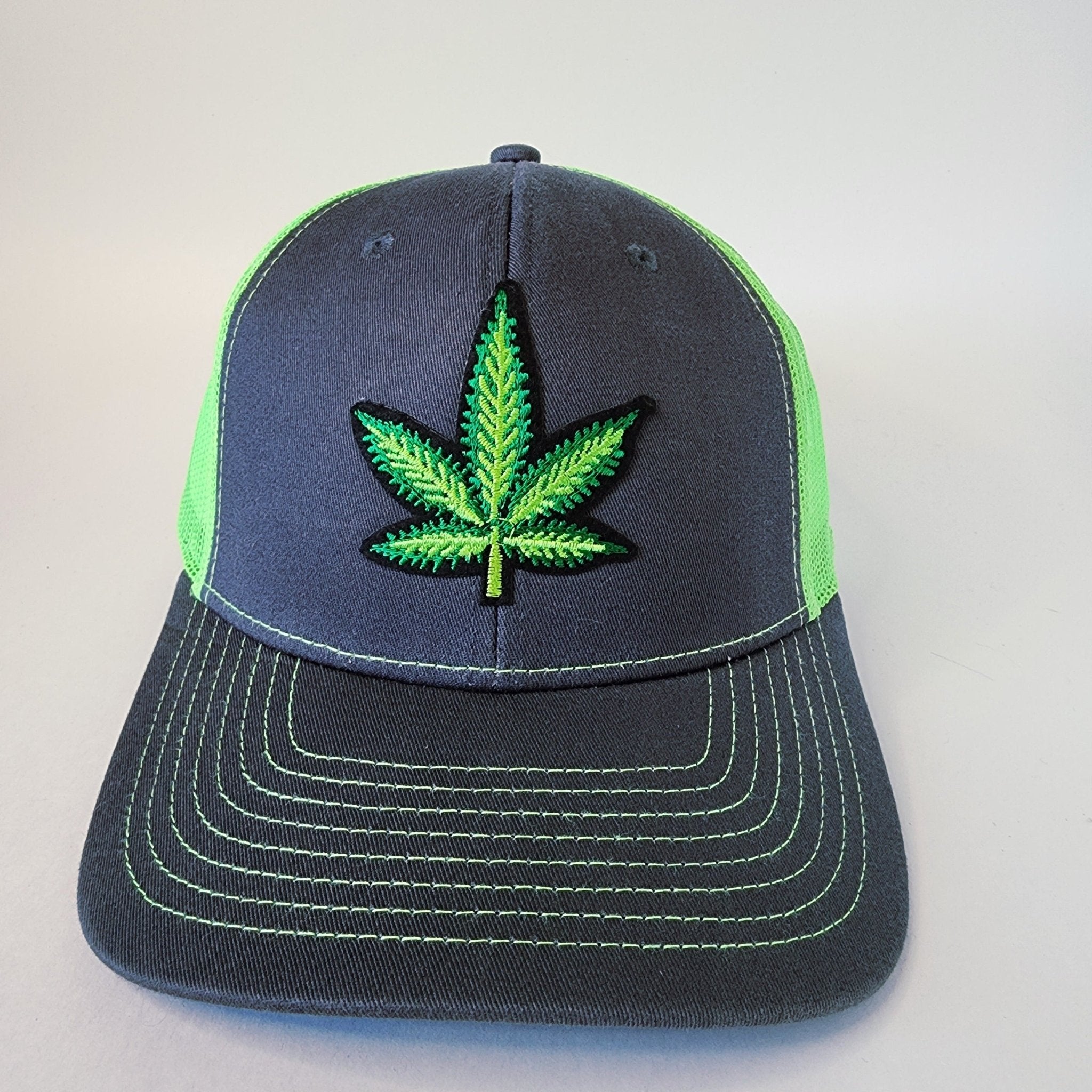 Gray and Lime Mesh Marijuana Leaf Snapback Hat - The Raveground